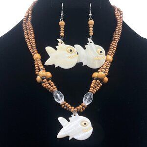 Mother of Pearl Angry Fish Pendant Necklace and Matching Earrings